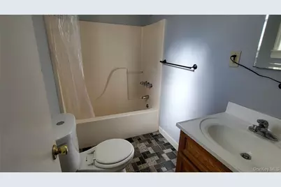 139 Rombout Avenue #1, Beacon, NY 12508 - Photo 8