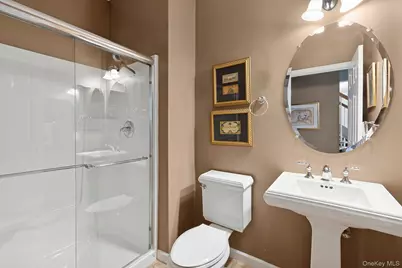 179 Melody Court, Eastport, NY 11941 - Photo 10