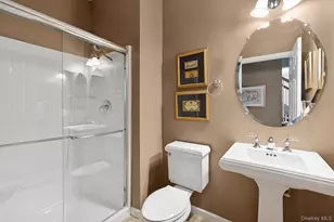 179 Melody Ct, Eastport, NY 11941 - Photo 10