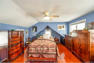 7 Nicholas Street, Port Jefferson, NY 11777 - Photo 20