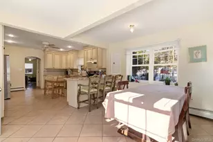 12 Cannon Ct, Huntington, NY 11743 - Photo 8
