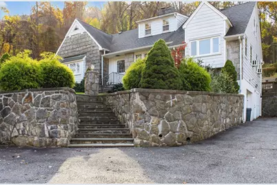 80 Pines Bridge Road #1, Mount Kisco, NY 10549 - Photo 2