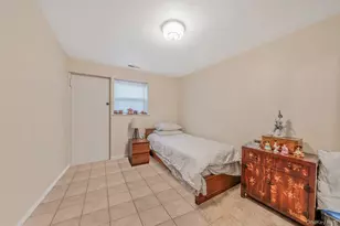 20-23 Whitestone Expy, Whitestone, NY 11357 - Photo 24