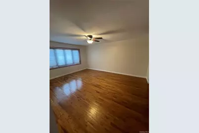 2023 Whitestone Expressway, Whitestone, NY 11357 - Photo 18