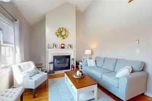 638 St George Ave, North Babylon, NY 11703 - Photo 4