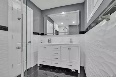 858 Prescott Street, Valley Stream, NY 11580 - Photo 12