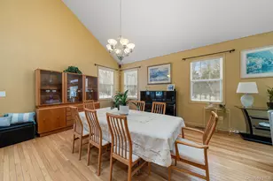 75 Meadow Pond Cir, Miller Place, NY 11764 - Photo 10