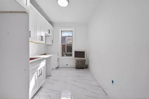 667 Hemlock St, Brooklyn, NY 11208 - Photo 8