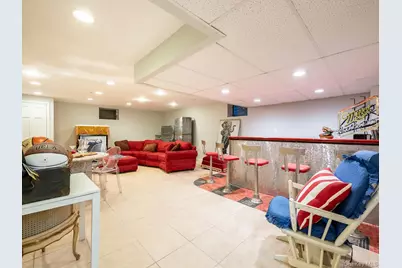 13 Lighthouse Road, Great Neck, NY 11024 - Photo 26