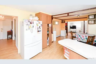 7 S Oak Street, Spring Valley, NY 10977 - Photo 20