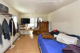 7 S Oak St, Spring Valley, NY 10977 - Photo 8