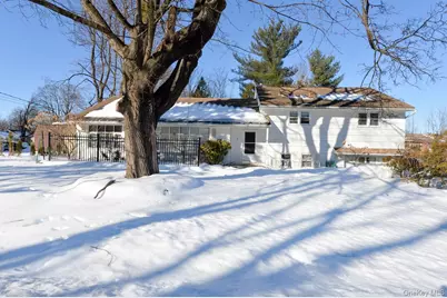 7 S Oak Street, Spring Valley, NY 10977 - Photo 24