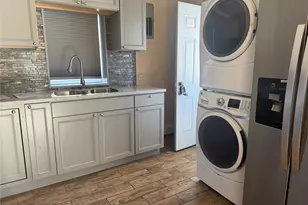 51 Fallkill Ave, Poughkeepsie, NY 12601 - Photo 4