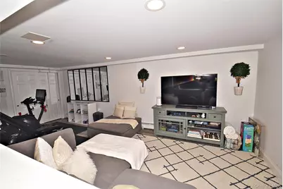 31 Armell Street, Huntington Station, NY 11746 - Photo 12