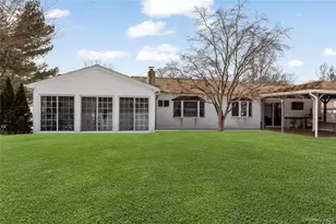 17 Meroke Ln, Rocky Point, NY 11778 - Photo 14