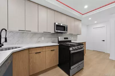 11420 149th Street, Jamaica, NY 11436 - Photo 2