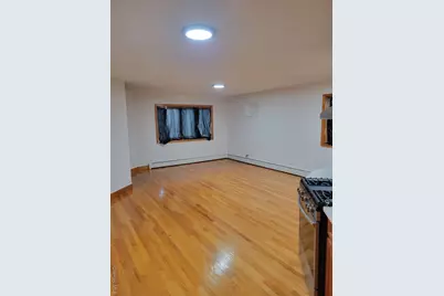 6006 172nd Street, Fresh Meadows, NY 11365 - Photo 10