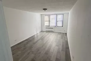 83-30 Vietor Ave, Elmhurst, NY 11373 - Photo 4