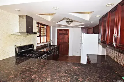 83-42 159th Street, Jamaica, NY 11432 - Photo 6