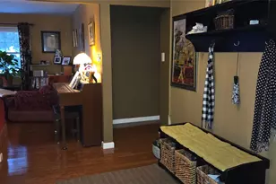 8 Royalston Ln, South Setauket, NY 11720 - Photo 4