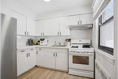 23 Lawrence Drive #A, White Plains, NY 10603 - Photo 10