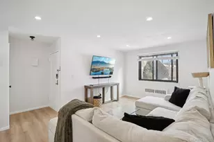 23 Lawrence Dr, White Plains, NY 10603 - Photo 2