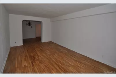 142 Garth Road #1R, Scarsdale, NY 10583 - Photo 1