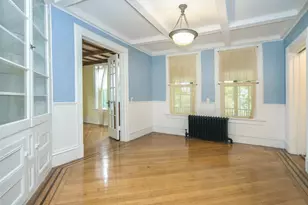 27 Summit Ave, Sea Cliff, NY 11579 - Photo 10