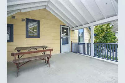 27 Summit Avenue, Sea Cliff, NY 11579 - Photo 28