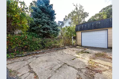 27 Summit Avenue, Sea Cliff, NY 11579 - Photo 36