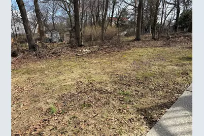 4 Pilgrim Terrace, Poughkeepsie, NY 12601 - Photo 12