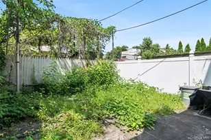 809 Friel Pl, Brooklyn, NY 11218 - Photo 18