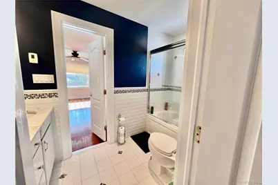 3683 Orchard Road, Wantagh, NY 11793 - Photo 18