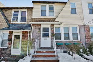 65-37 77th Pl, Middle Village, NY 11379 - Photo 2