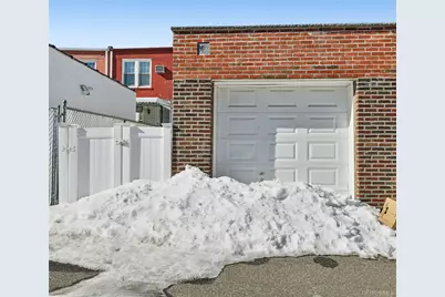 6537 77th Place, Middle Village, NY 11379 - Photo 28