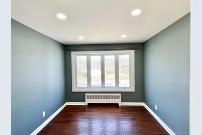 44 Bruce Lane, Westbury, NY 11590 - Photo 6