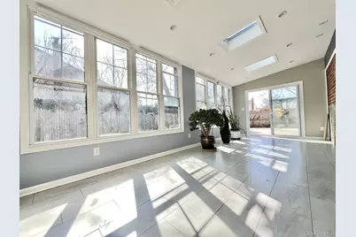 44 Bruce Lane, Westbury, NY 11590 - Photo 16