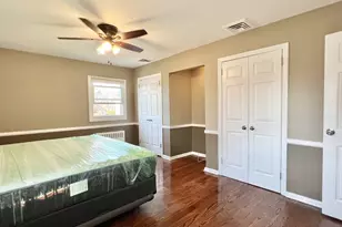 44 Bruce Ln, Westbury, NY 11590 - Photo 8