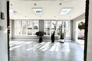 44 Bruce Ln, Westbury, NY 11590 - Photo 14