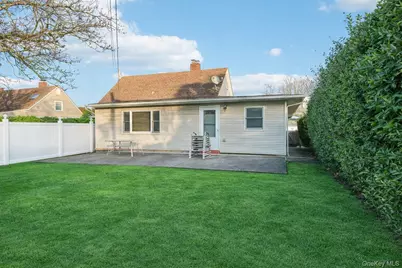 56 Jester Lane, Levittown, NY 11756 - Photo 22