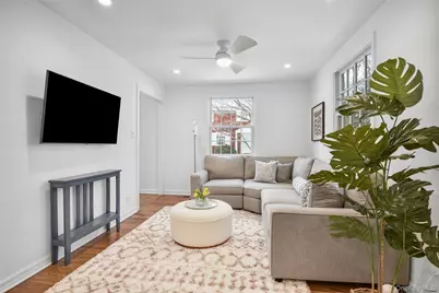 1054 Clay Avenue, Pelham, NY 10803 - Photo 4