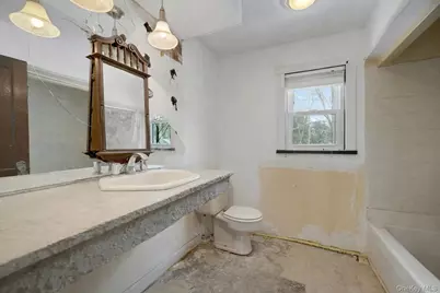 22 Orchard Street, Suffern, NY 10901 - Photo 18