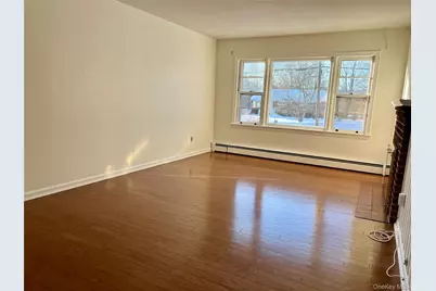 34 Cross Street, New Windsor, NY 12553 - Photo 20