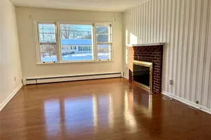 34 Cross St, New Windsor, NY 12553 - Photo 12