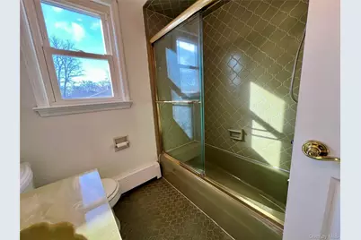 34 Cross Street, New Windsor, NY 12553 - Photo 16