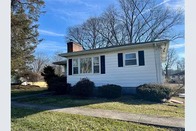 34 Cross Street, New Windsor, NY 12553 - Photo 1