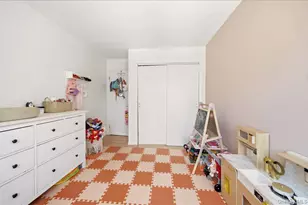 14 Granada Crescent, White Plains, NY 10603 - Photo 6