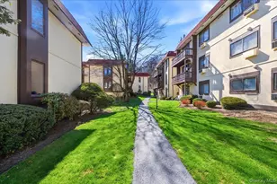 14 Granada Crescent, White Plains, NY 10603 - Photo 22