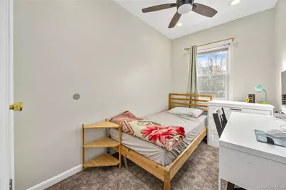 7717 85th Street, Glendale, NY 11385 - Photo 14