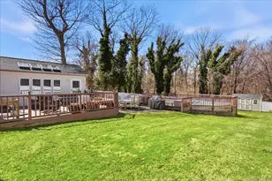 8 Natalie Ct, Ronkonkoma, NY 11779 - Photo 26